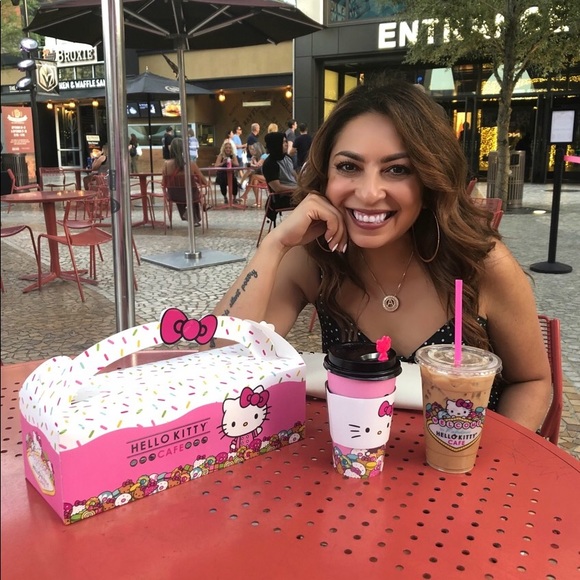 Hi! I’m Alejandra - Picture 7 of 9